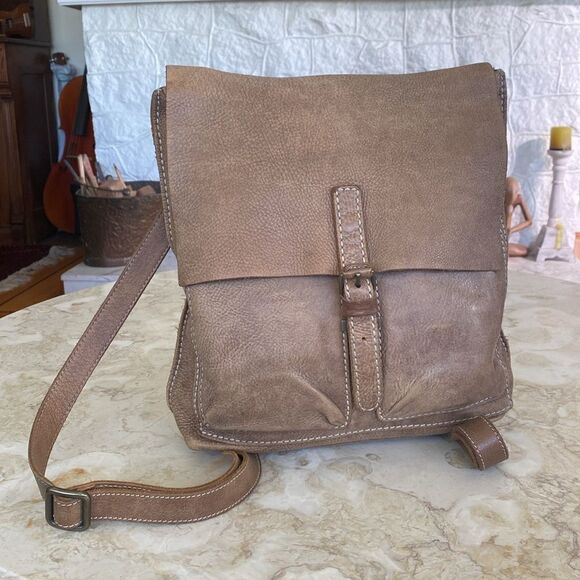 Roots Raiders Convertible Pack Tribe Leather Unisex Medium - Picture 5 of 14